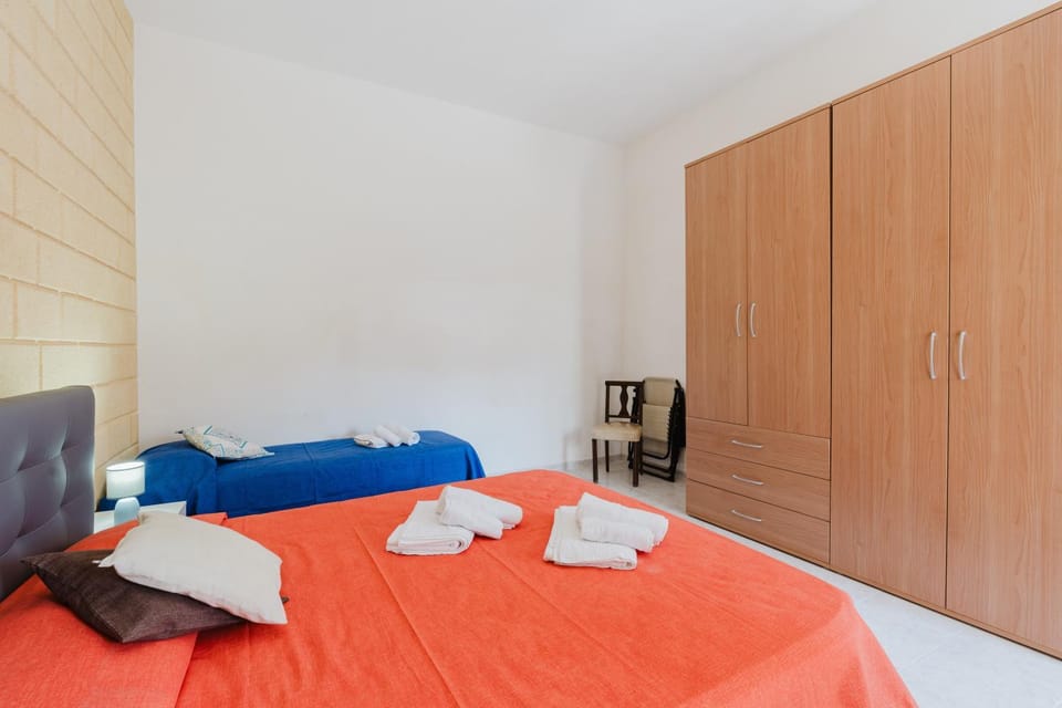 Living room, Bedroom