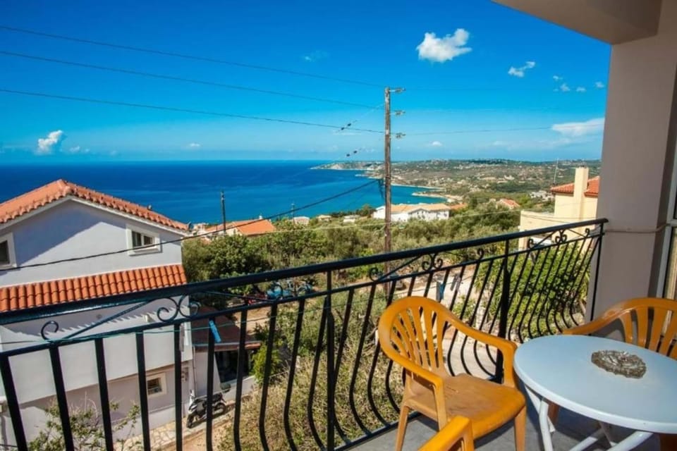 Day, View (from property/room), Balcony/Terrace, Seating area, Sea view