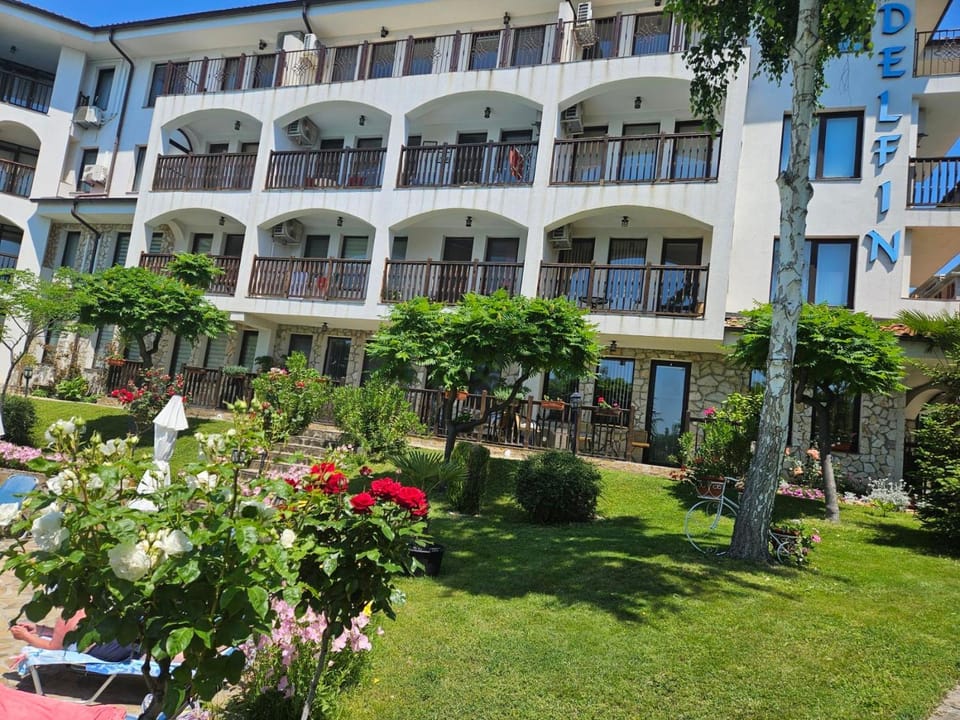 DELFIN Sea view Apartment in Burgas Province