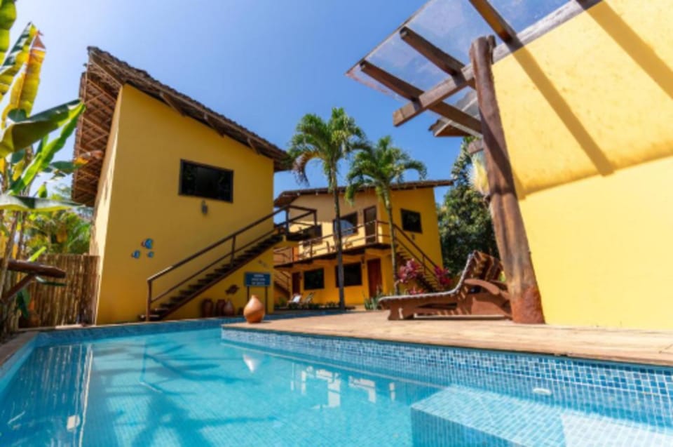 Property building, Day, Swimming pool, sunbed