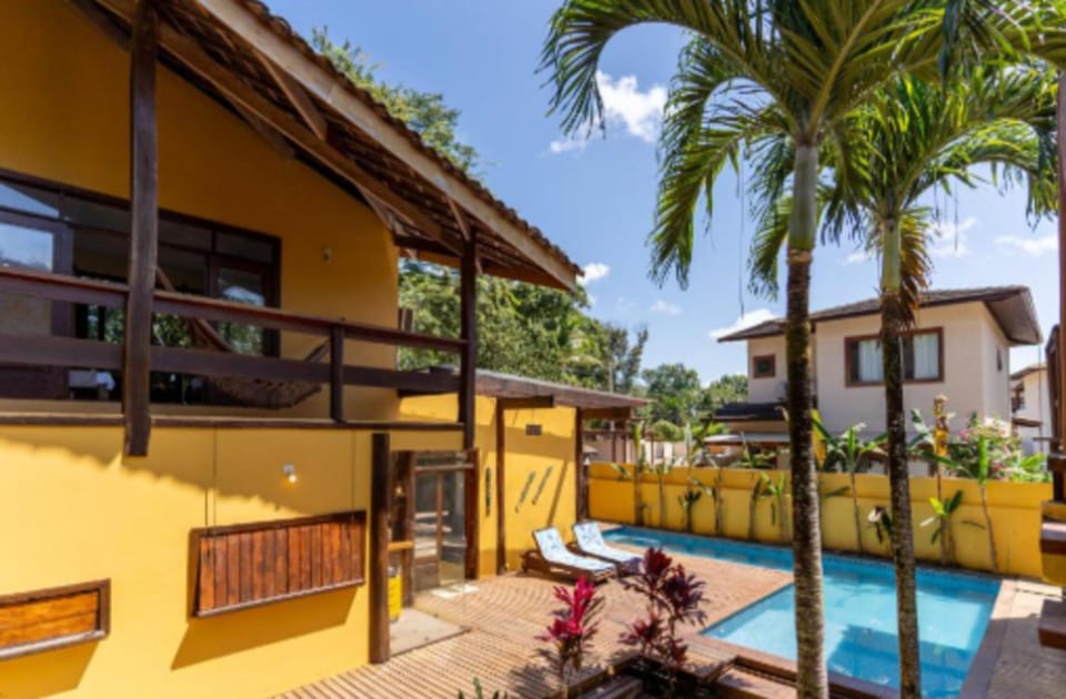Property building, Patio, Garden, Garden view, sunbed