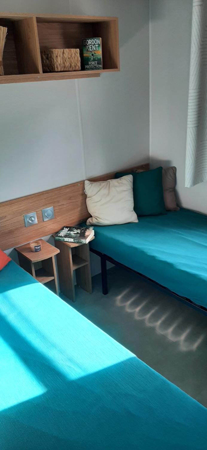 Mobil home neuf 6 personnes House in Nouvelle-Aquitaine