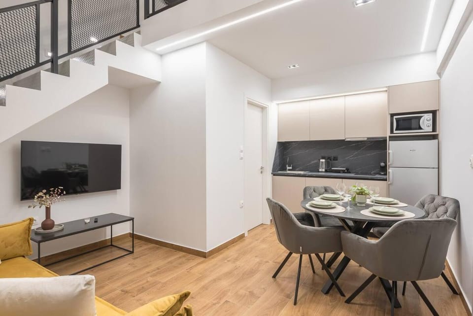 Athens Loft Apartment in Kallithea