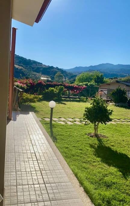 Day, Natural landscape, Garden, Garden view, Mountain view