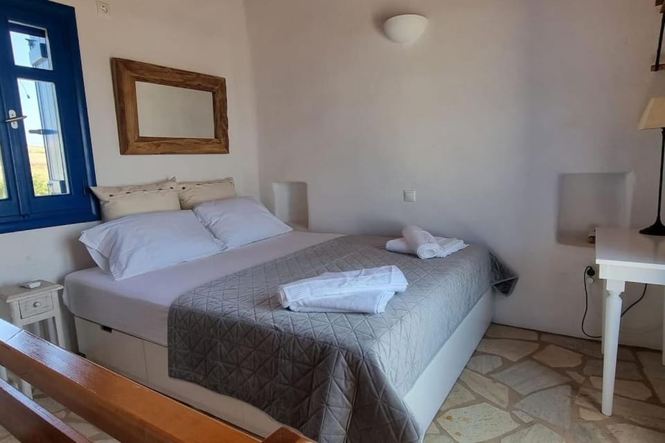 Villa Kalliopi Ambelas Paros House in Paros, Greece