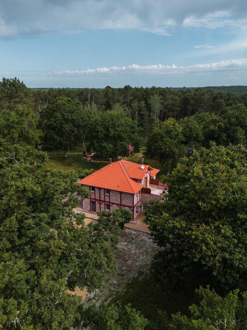 Property building, Bird's eye view