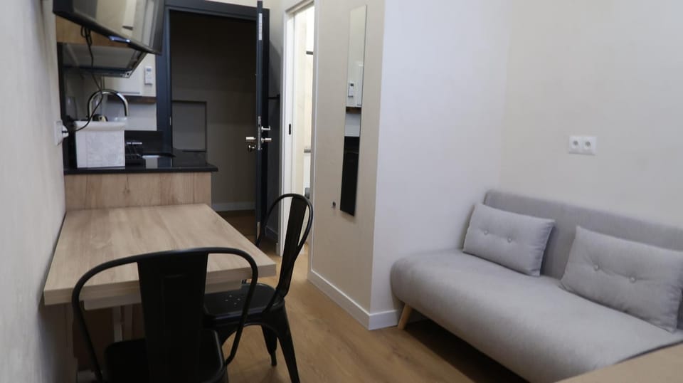Kitchen or kitchenette, Living room, Dining area