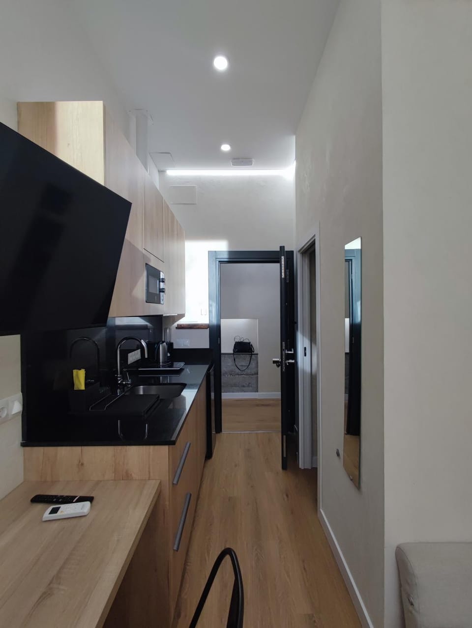 Kitchen or kitchenette