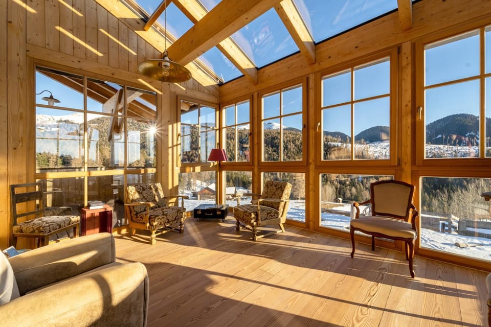 Property building, Living room