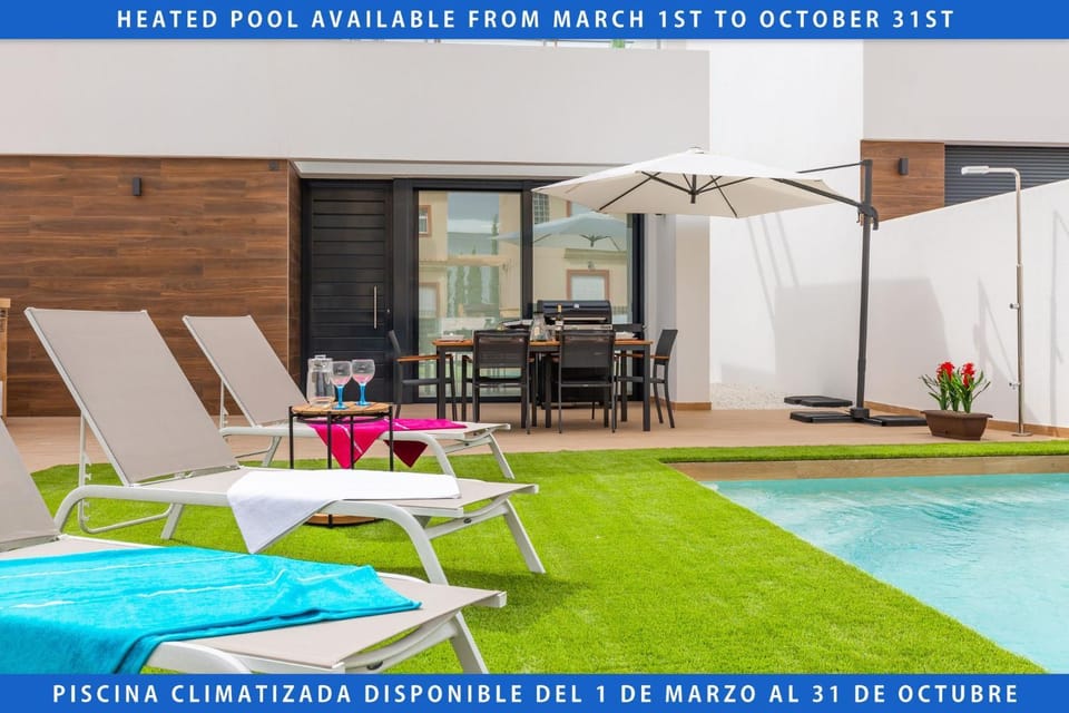 Luxurious & Comfy by Fidalsa Villa in Alacantí