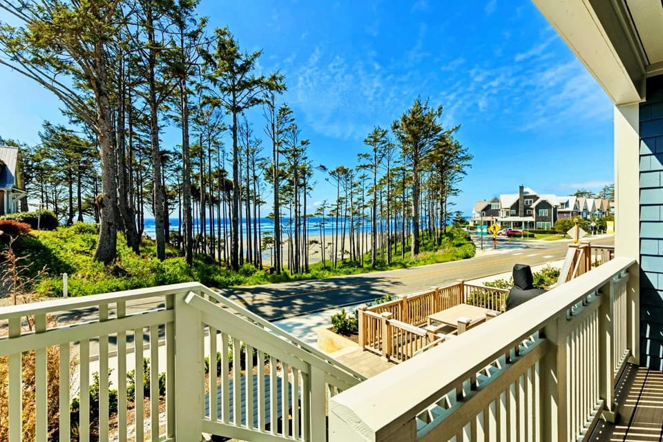 Patio, Natural landscape, View (from property/room), Balcony/Terrace, Sea view