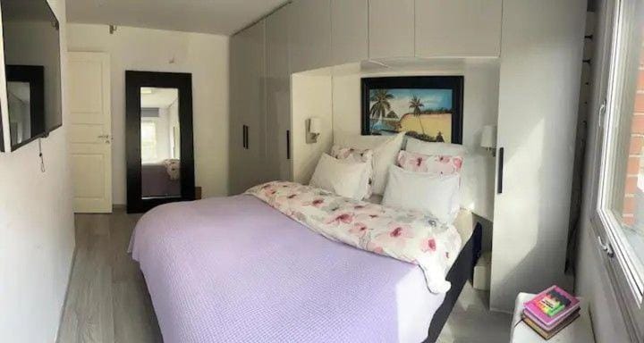 Privat rom med dobbeltseng sentralt på grunerløkka Vacation rental in Oslo