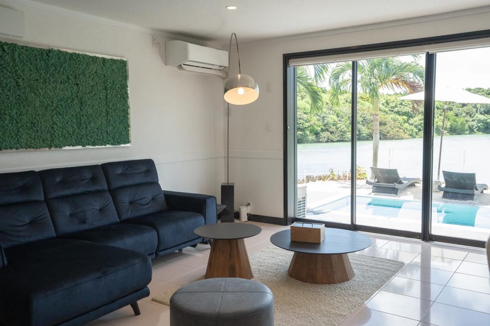 Living room, Pool view, air conditioner