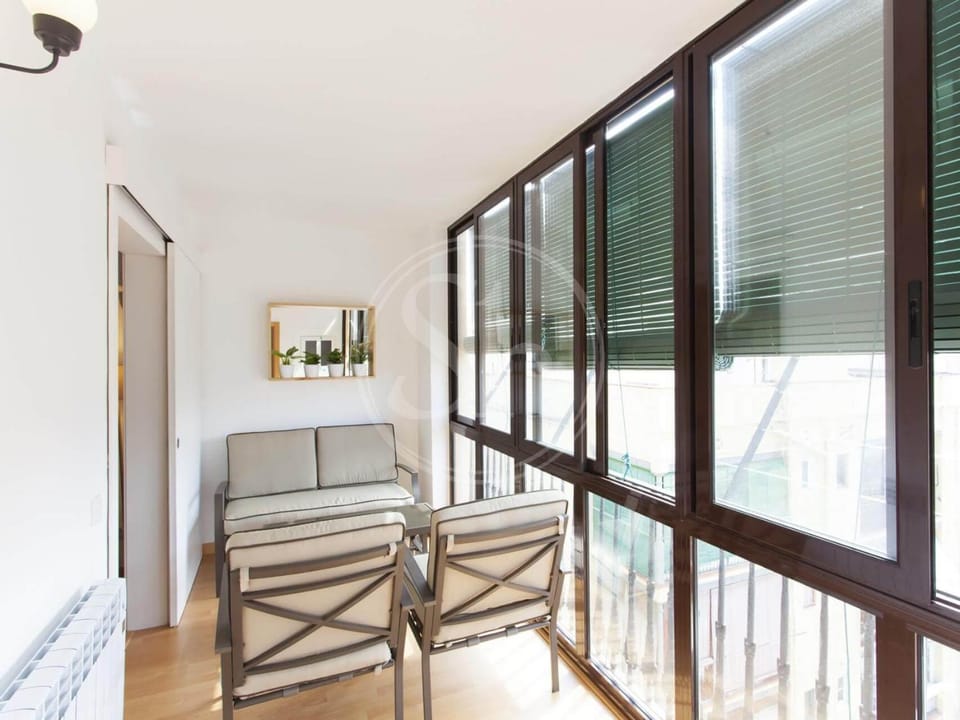 Spacious Apartment in Eixample Heart of Barcelona Apartment in Barcelona