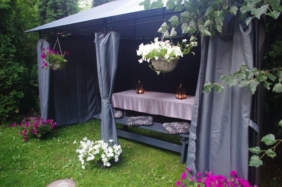 Private house 2km from old town House in Riga