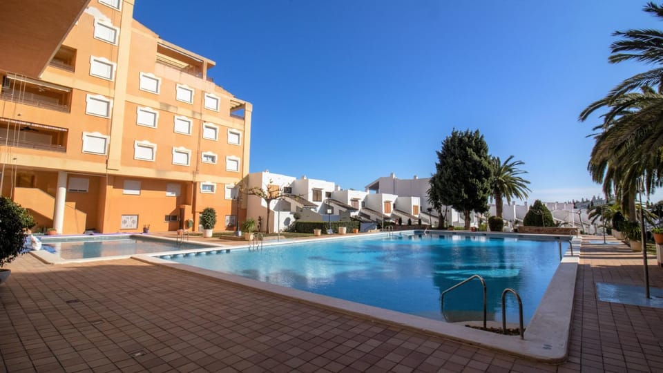 Casa adosada con jardin y piscina - Las Fuentes Albert Villas House in Alcossebre