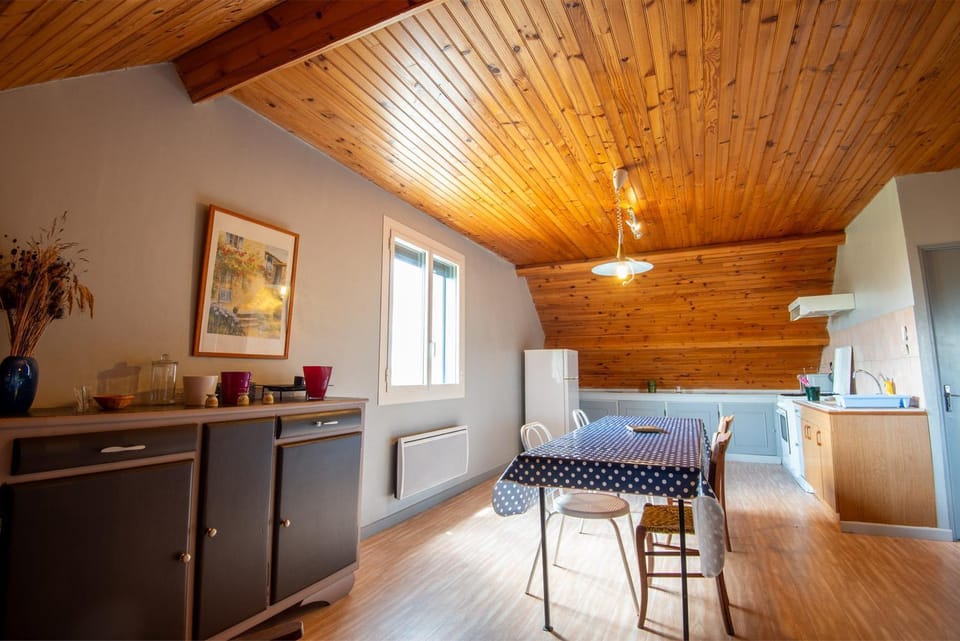 Gîte Appartement 4/6 personnes House in Auvergne-Rhône-Alpes