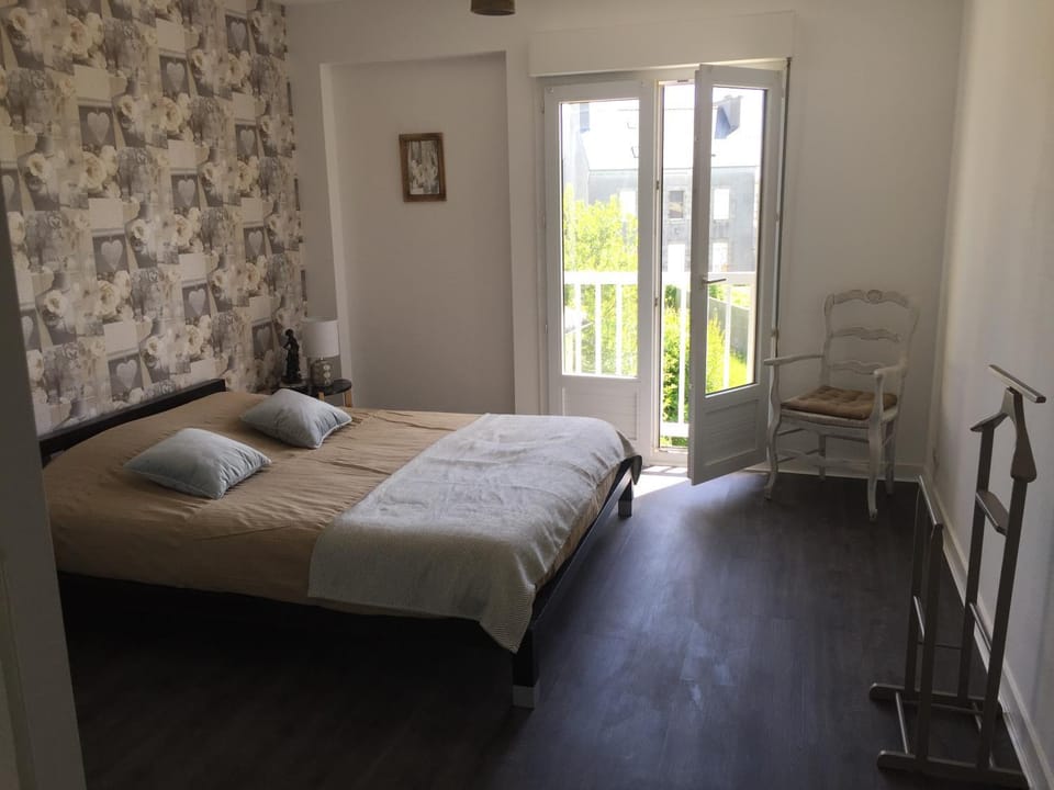 La légende Men Marz 1er étage- Centre-ville Brignogan-Plages , 300 m des plages Apartment in Finistere