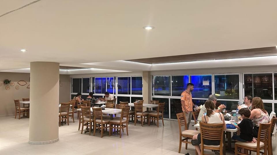 Flat Muro Alto Marupiara Suites Apartment in State of Pernambuco, Brazil