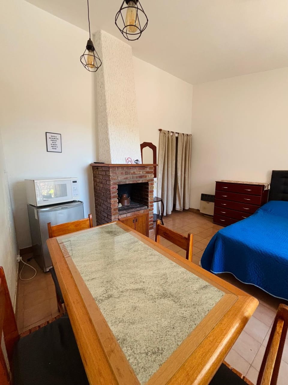 Bed, Living room, Photo of the whole room, Dining area, Bedroom
