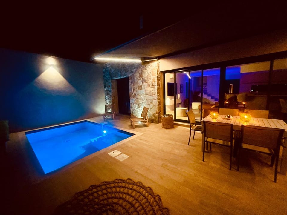 Villa Casa Damicella Bord de Mer avec Piscine Villa in Belgodère