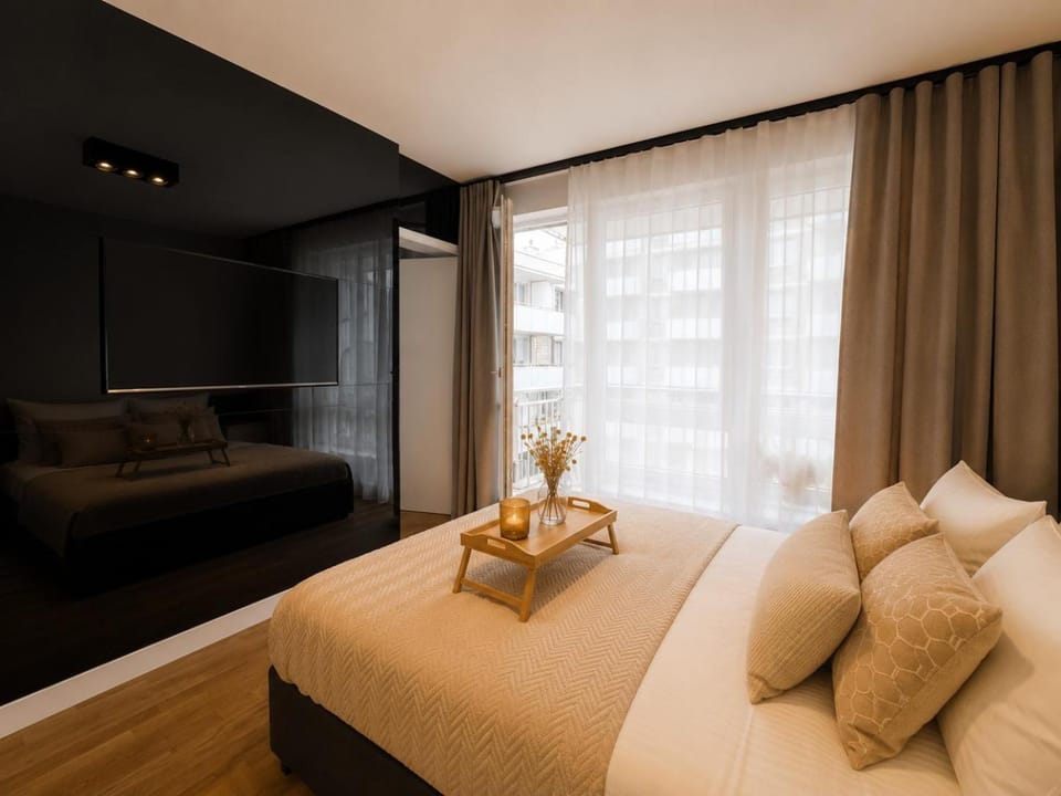 Bed, Living room, Seating area
