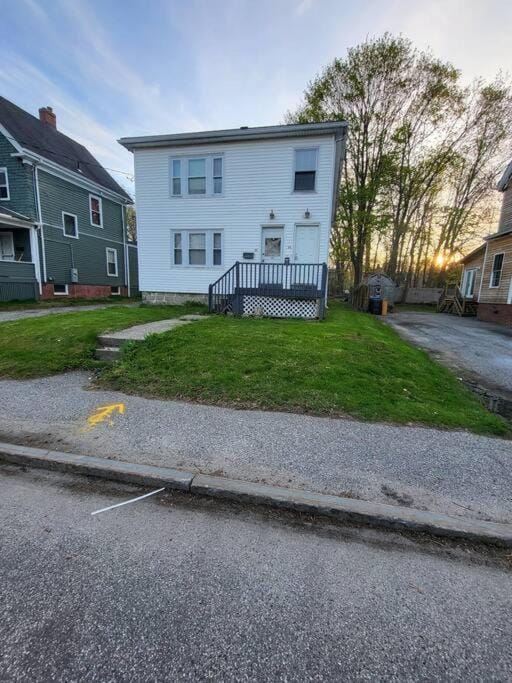Oakdale Area Nice Location Apartment in Portland