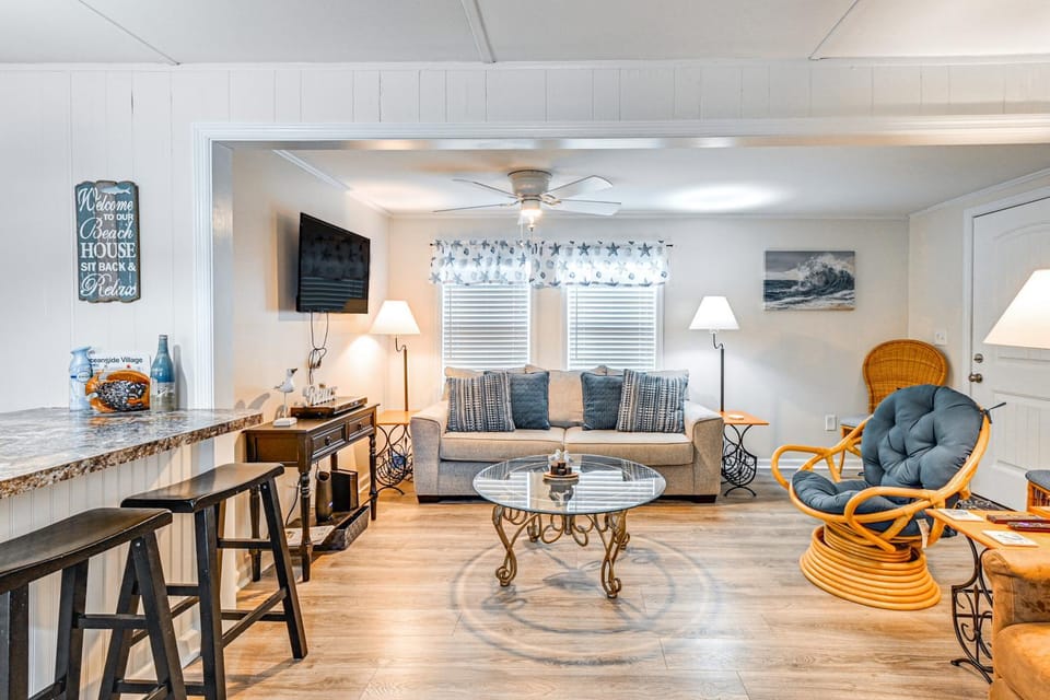 1/2 Mi to Ocean: Surfside Beach Resort Home House in Garden City