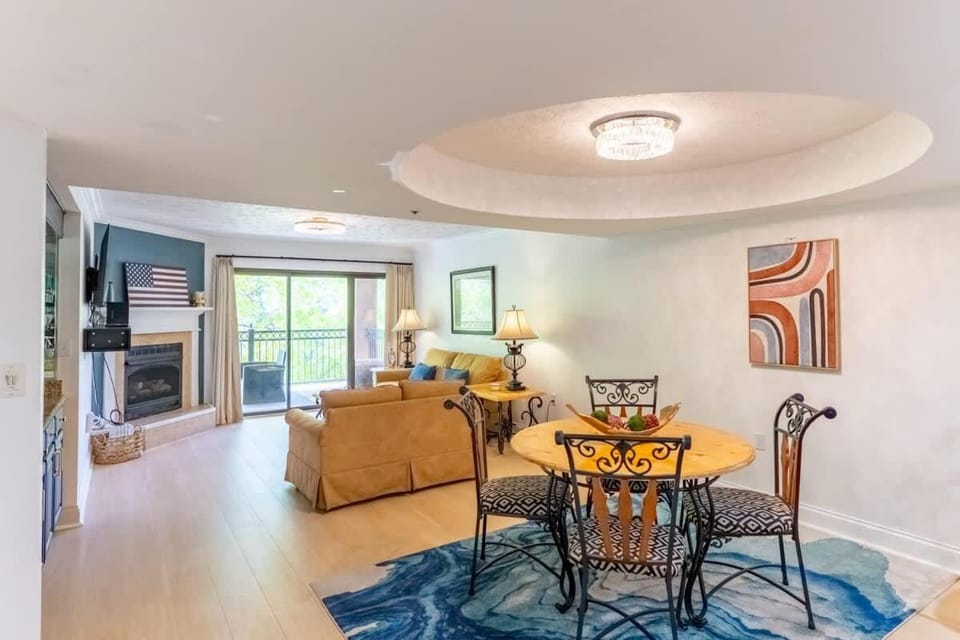 Gatehouse Condo by Beyond Expectations w Views House in Gatlinburg