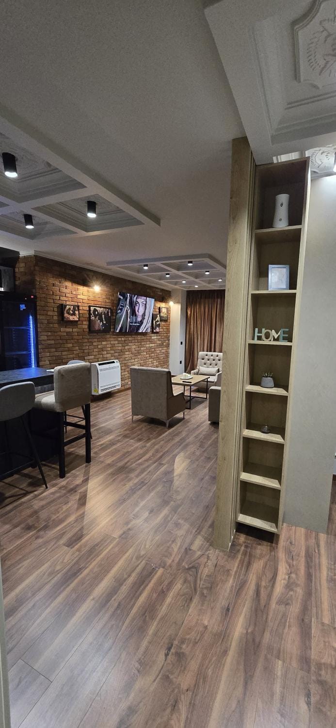 Kitchen or kitchenette, Living room, Dining area