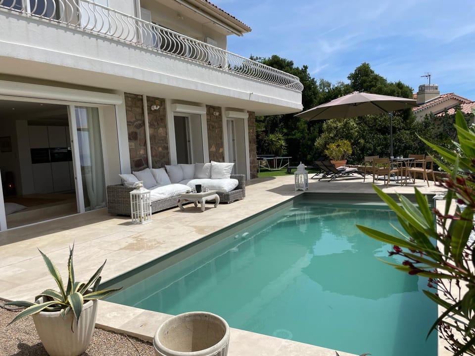 Garden, Swimming pool