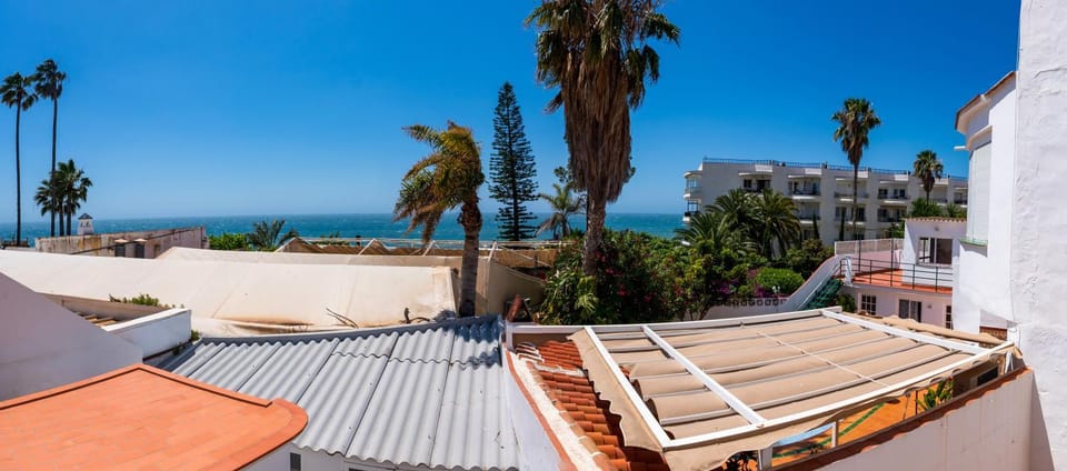 Day, Natural landscape, View (from property/room), Balcony/Terrace, Sea view, sunbed