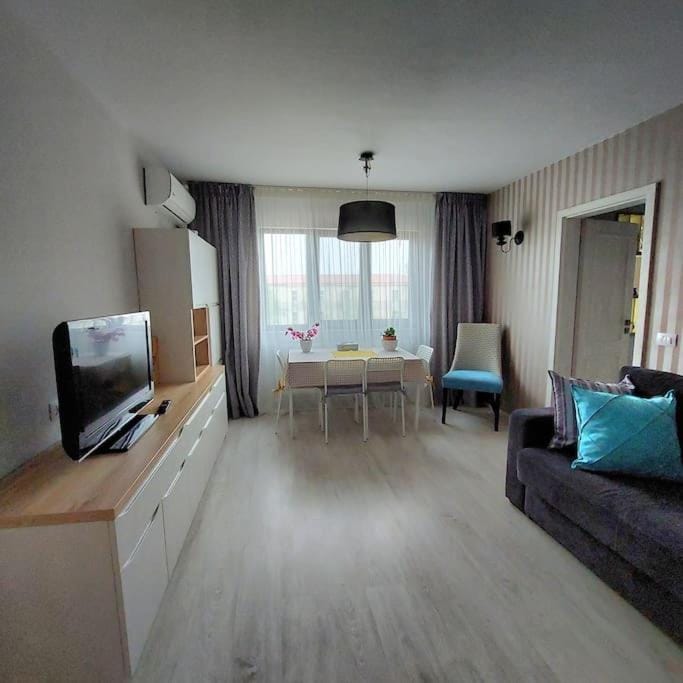 Apartament Family- Constanta, la intrare in Mamaia Apartment in Constanta