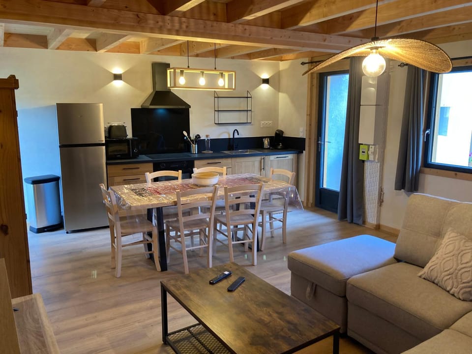 Grange Nere Le Clos des Ours House in Occitanie