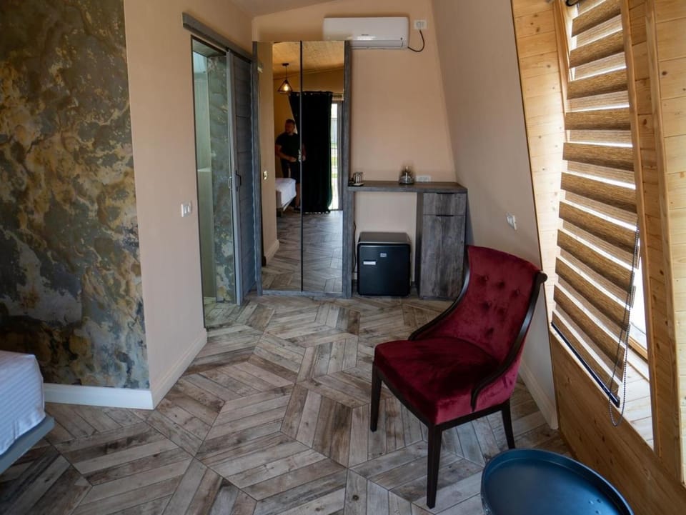 Kift Garden Events Chalet in Constanța County