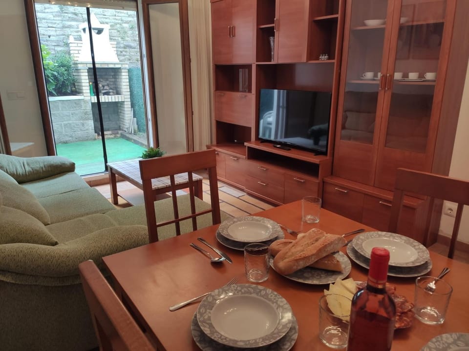 Adosado Familiar Puente Arce - RH 10 Apartment in Cantabria
