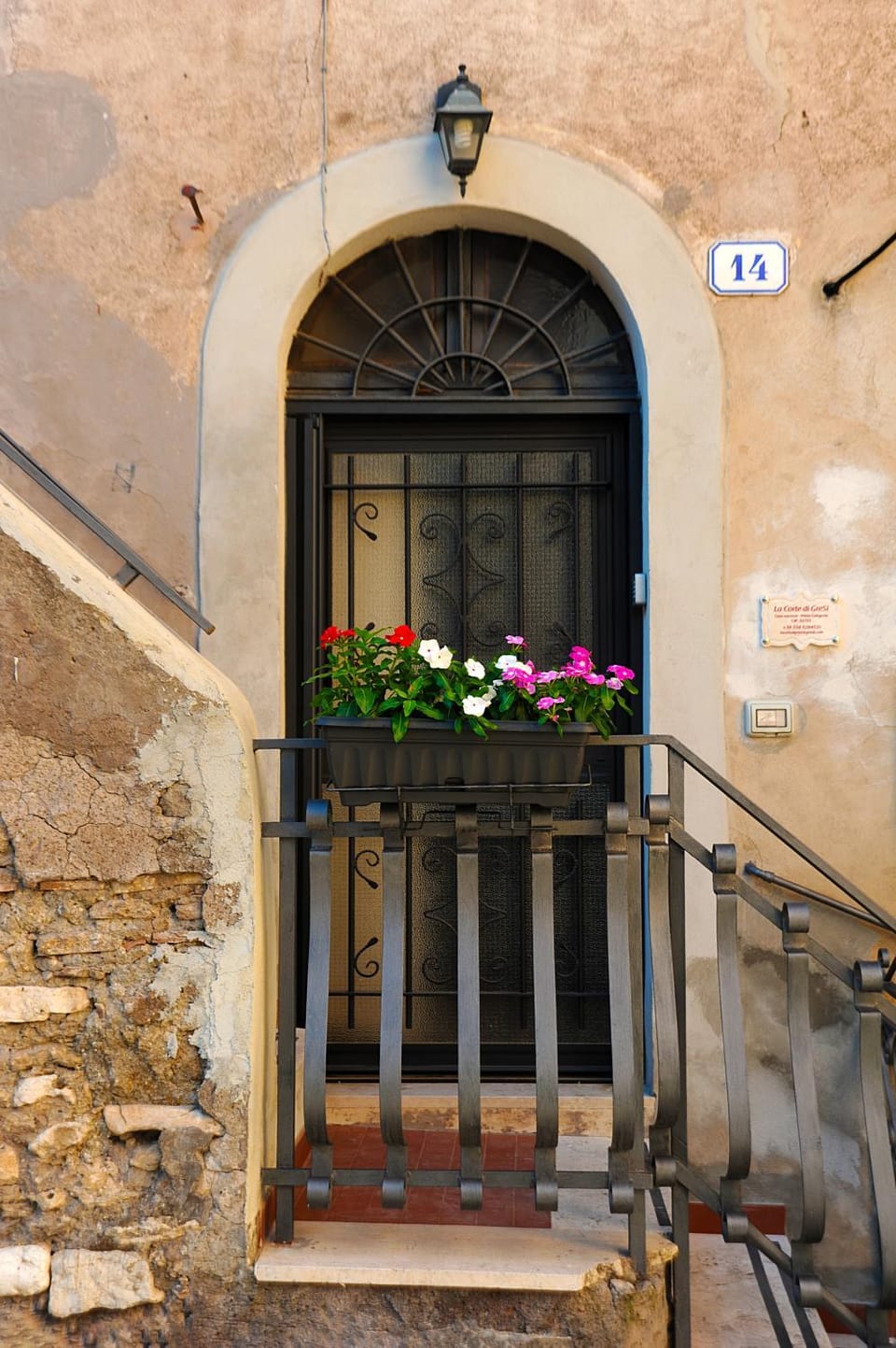 Facade/entrance