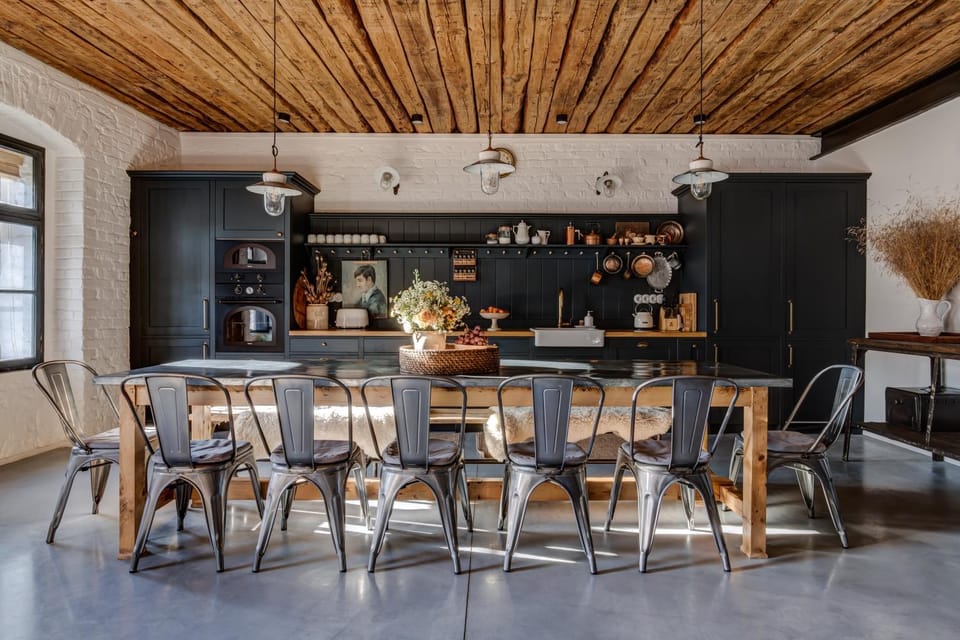 Communal kitchen, kitchen