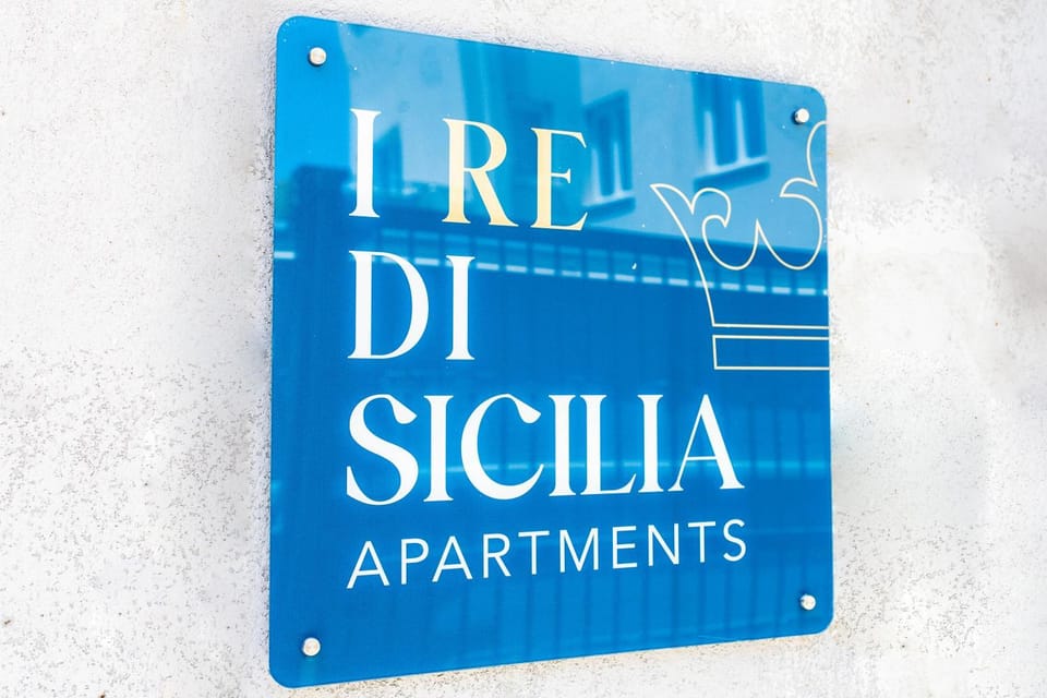 Property logo or sign, Logo/Certificate/Sign, Street view, Certificate/Award