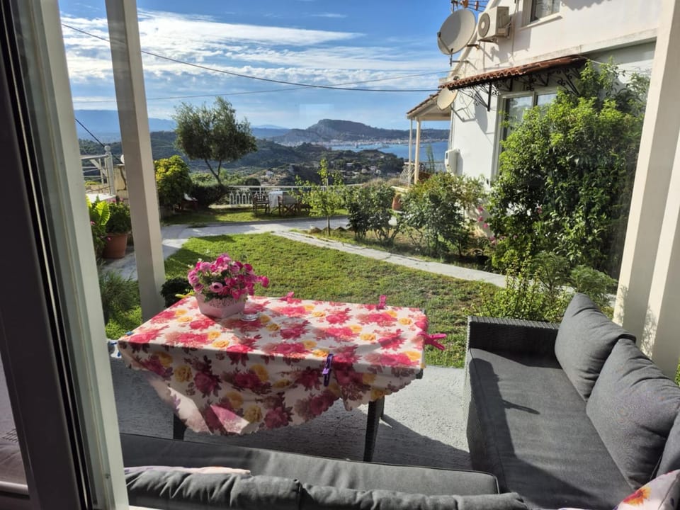 Baso Hilltop Apartment 3 Apartment in Zakynthos, Greece