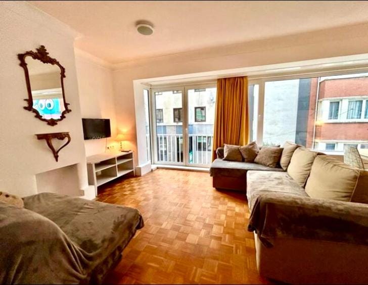 TV and multimedia, View (from property/room), Living room, Seating area