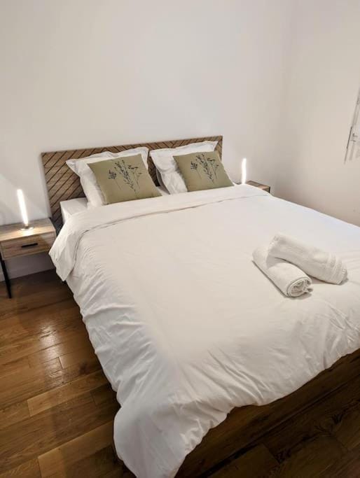 Charmant T2 tout neuf avec Parking Apartment in Île-de-France