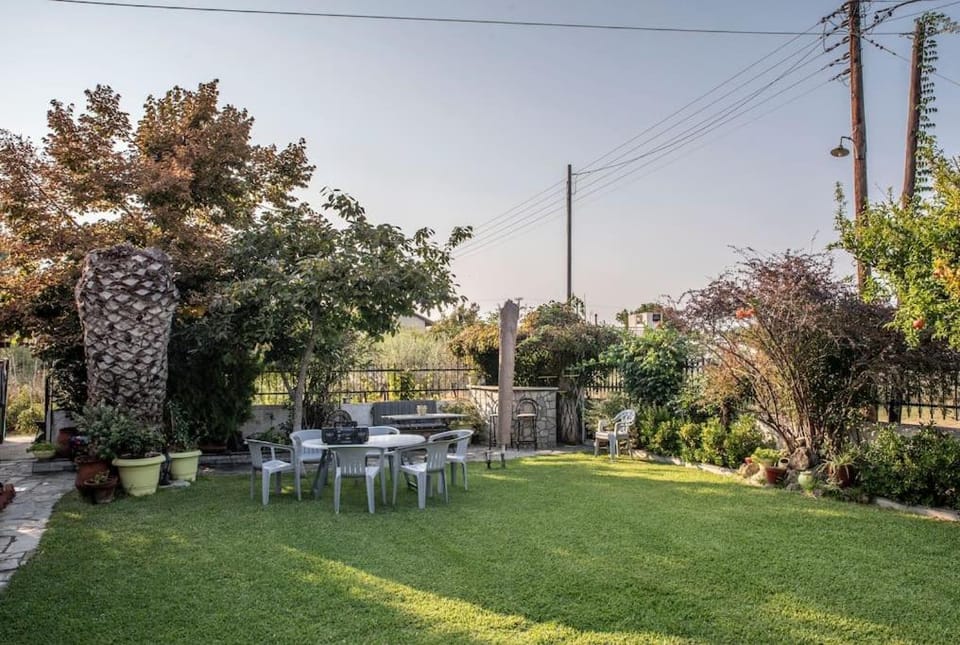 Mary's Beach House Nea Irakleia House in Halkidiki