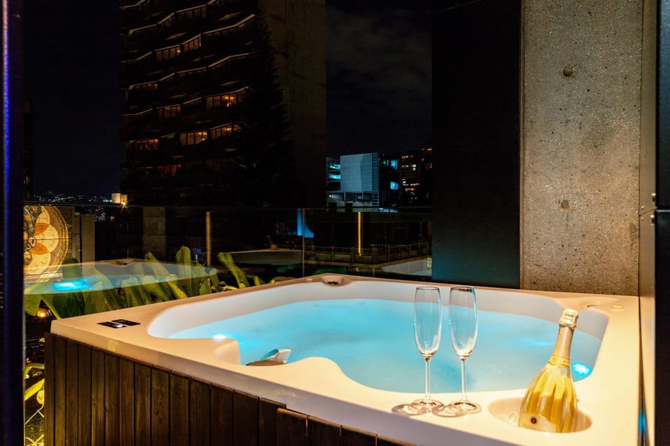 Hot Tub
