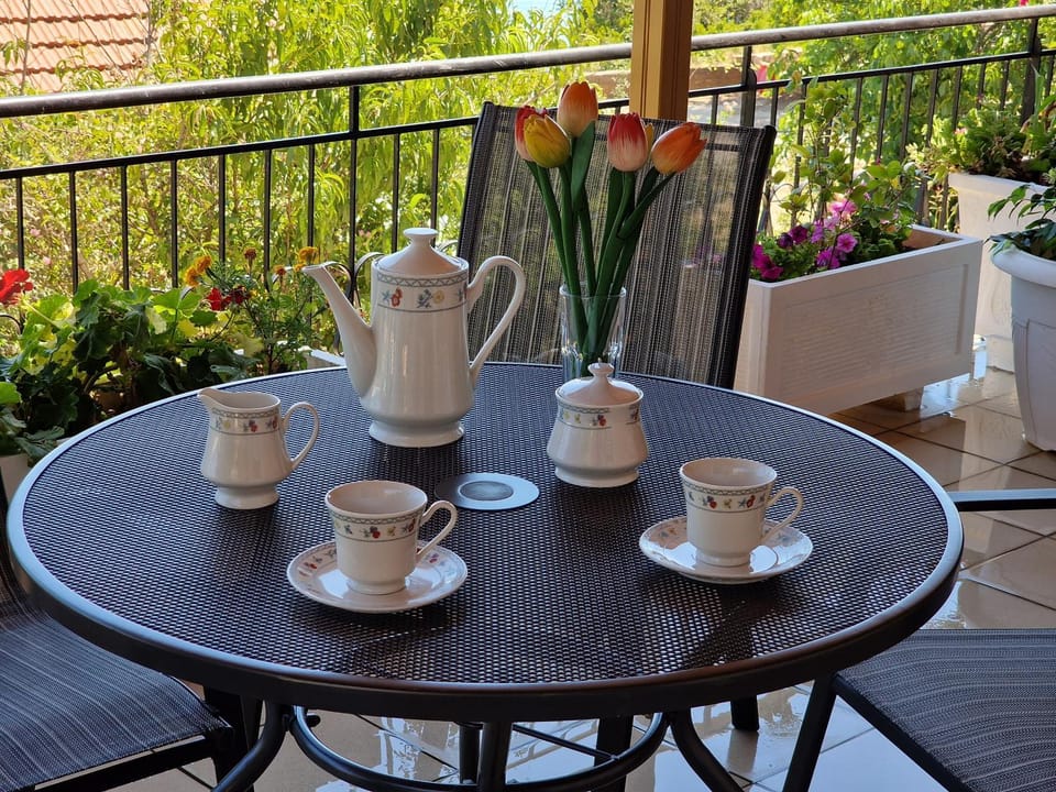 Garden, Balcony/Terrace, Garden view