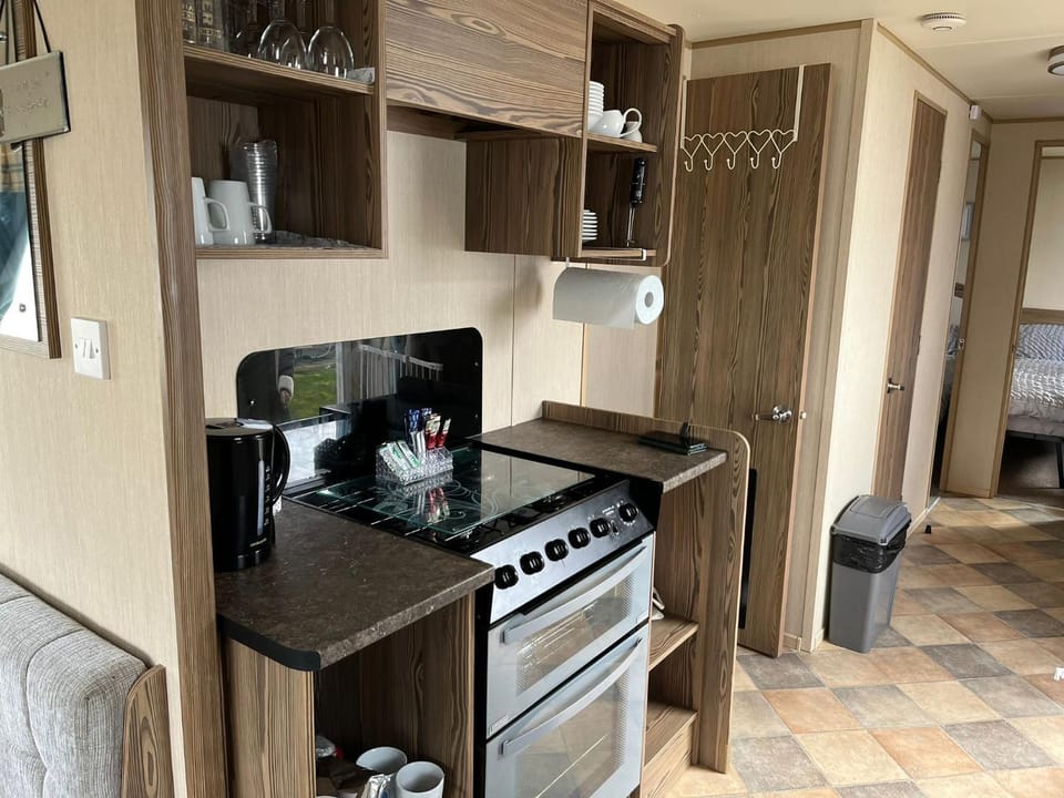 dishwasher, oven, stove, toaster