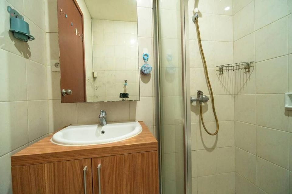 Luxury 2BR Near Mall Thamrin, SCBD Netflix Apartment in Jakarta
