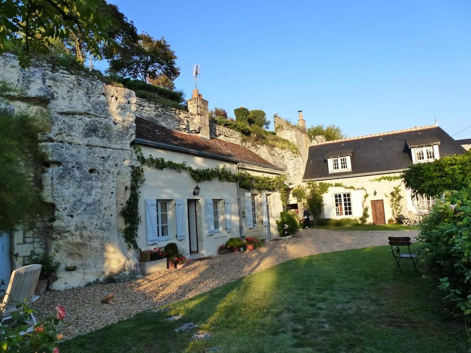 Property building, Garden view