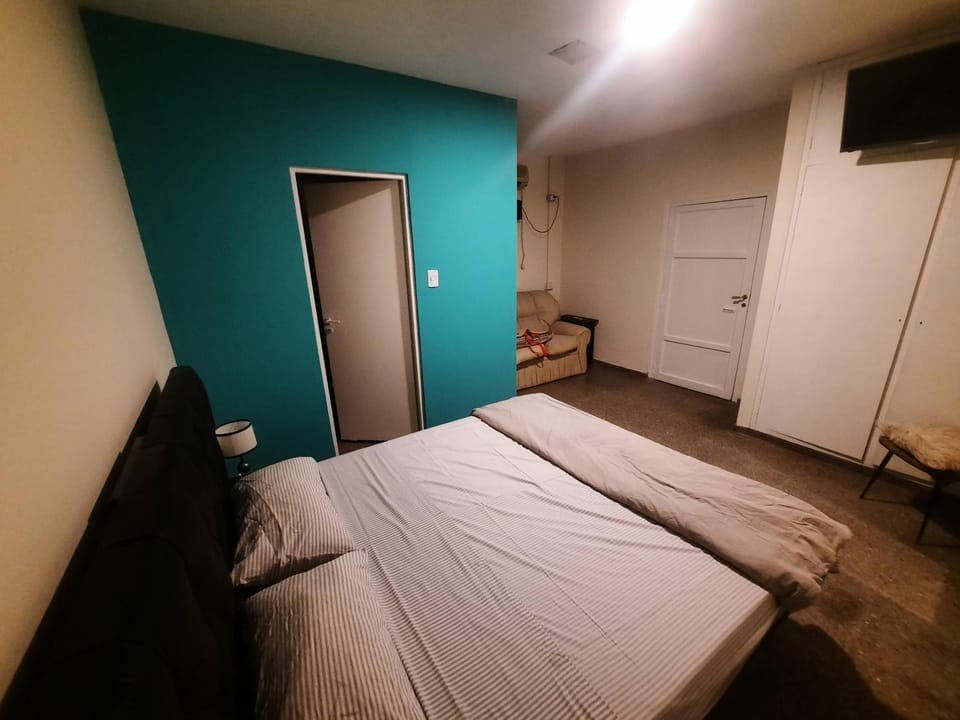 lopez480 habitaciones Bed and Breakfast in Mendoza