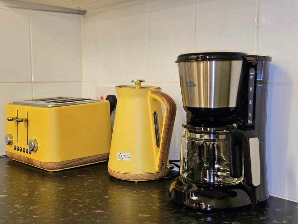 Coffee/tea facilities, Kitchen or kitchenette, toaster
